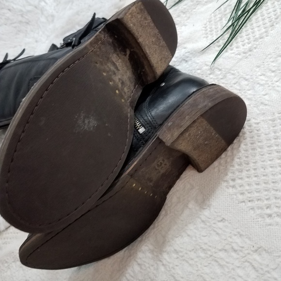 UGG boots size 8 - Picture 5 of 8